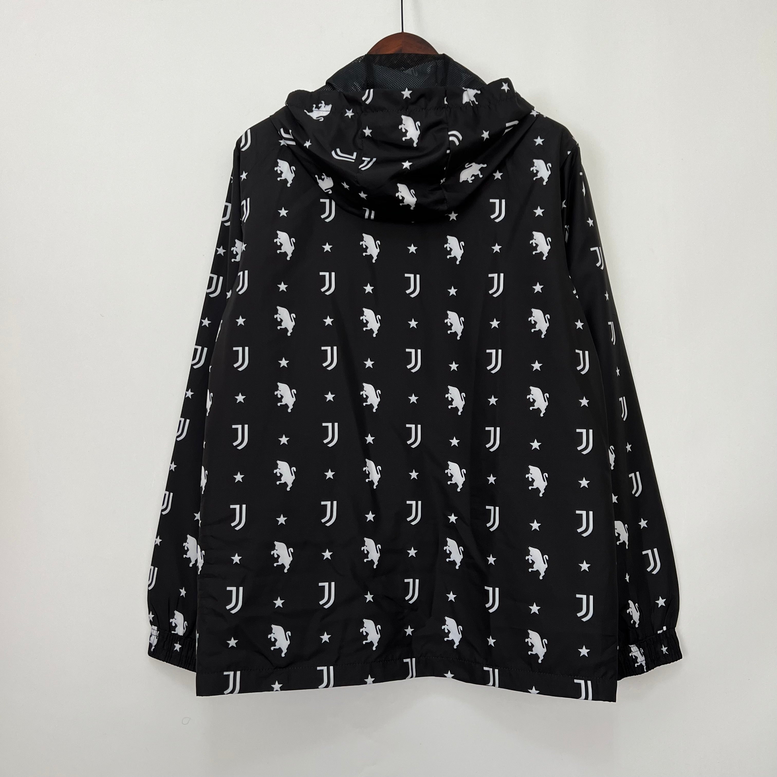 23/24 windbreaker Juventus S-XXL