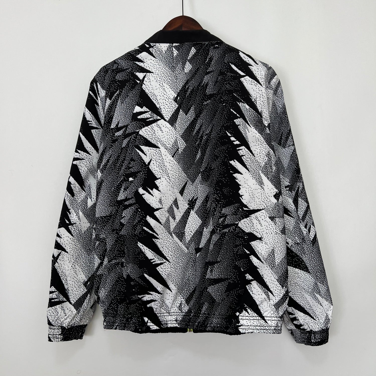 23/24 Juventus double sided windbreaker S-XXL