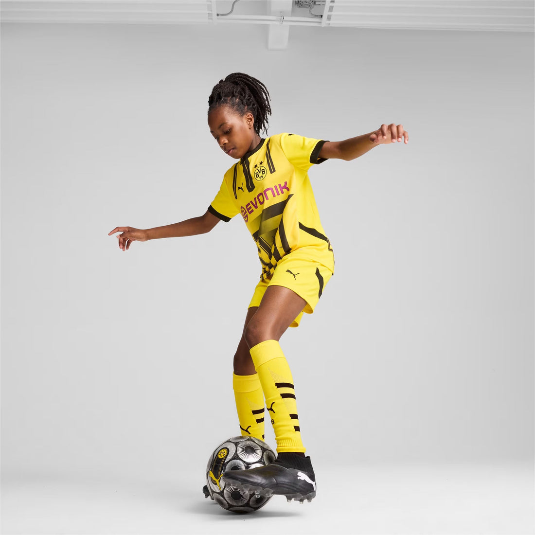 Borussia Dortmund Cup 24/25 Football Shirt Jnr